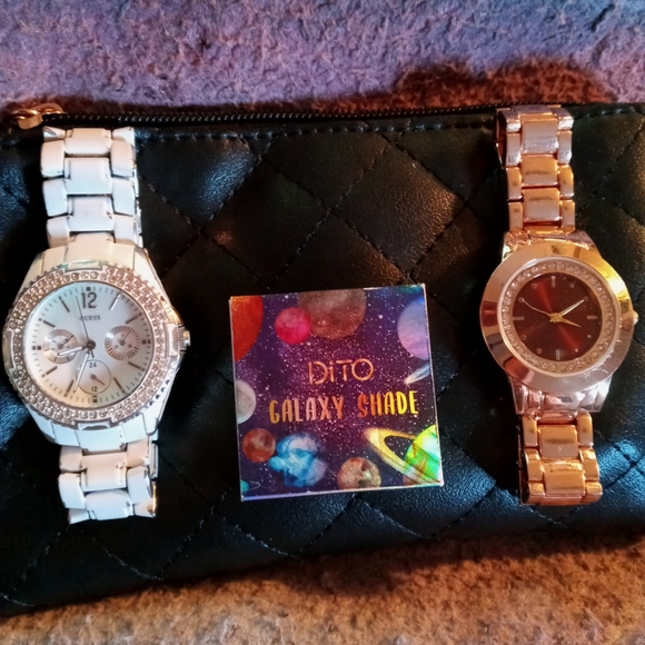 Guess mother-of-pearl watch & movement Singapore - Picture 1 of 3